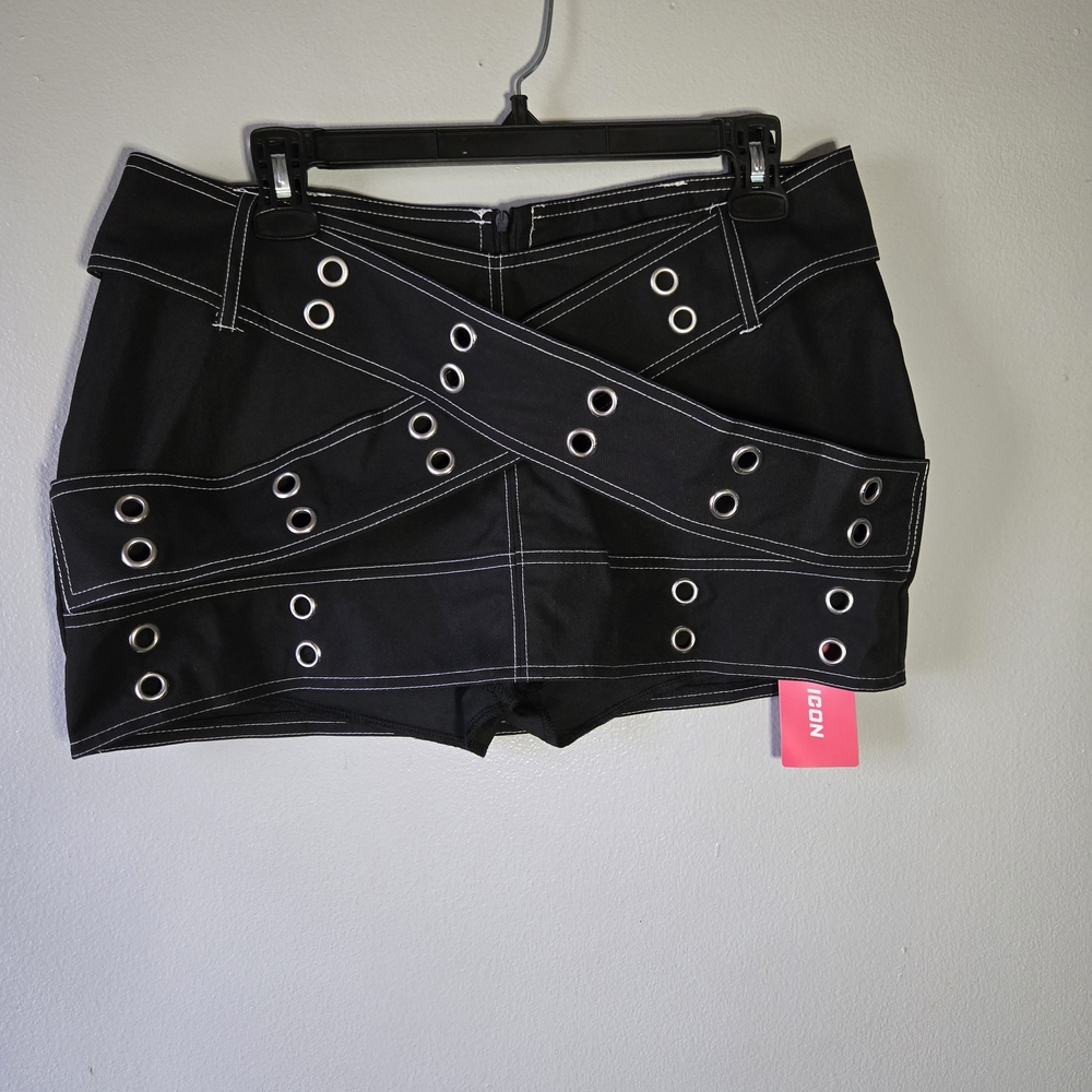 SHEIN ICON Black Grommet Strap High-Waist Skorts NWT Size 6‎